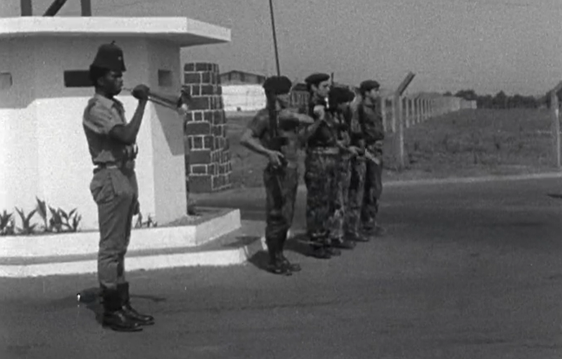 Partida e chegada de tropas a Bissau