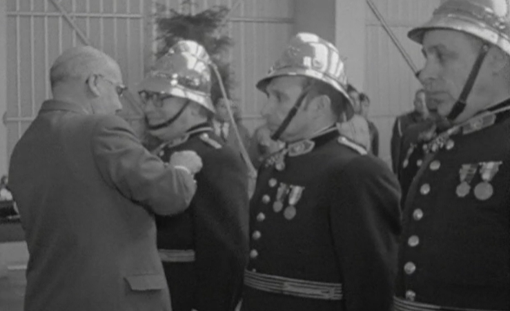 Entrega de medalhas a elementos do BBS do Porto