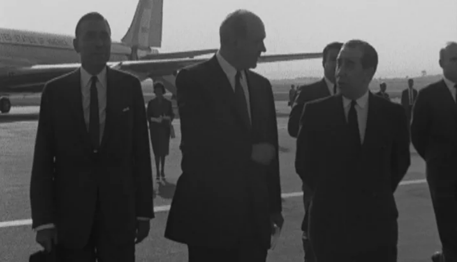 Chegada de Dean Rusk a Lisboa