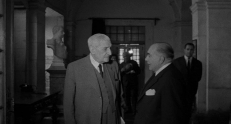 Salazar visita o Palácio Galveias