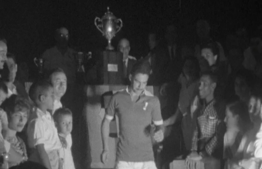 Peixoto Correia distribui prémios