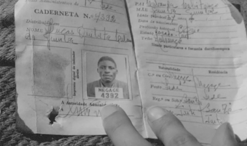 Os que lutam contra os portugueses