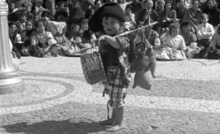 Concurso Infantil de Trajo Popular