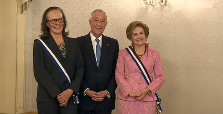 Condecoração a Maria José Ritta e Maria Cavaco Silva