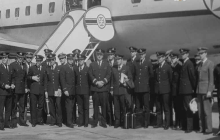 Chegada de cadetes da Academia Militar a Lisboa