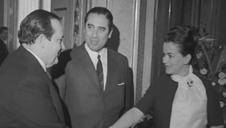 Visita de Alfredo Sánchez Bella a Lisboa