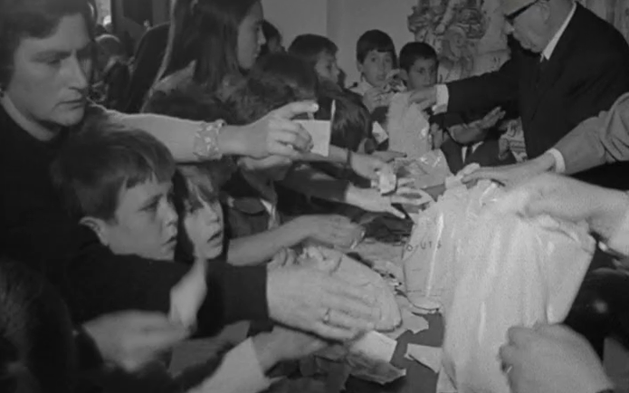 Festa para crianças realizada no Pavilhão dos Desportos em Lisboa