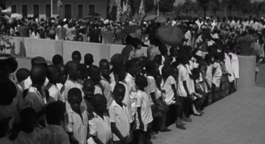 Inauguração da Escola Primária Marechal Carmona na Guiné