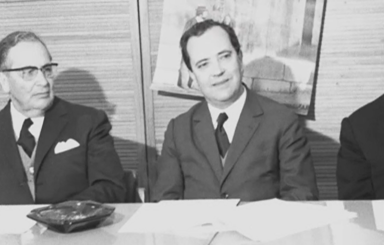 Reunião sobre o 1º Festival Nacional da Canção da Guarda