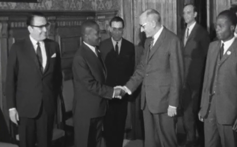 Marcelo Caetano recebe ministros do Malawi em Lisboa