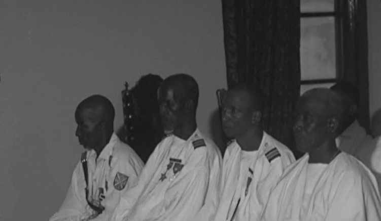 Partida de cidadãos da Guiné para Lisboa