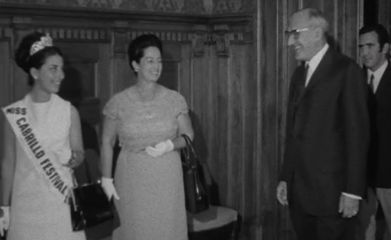 Marcelo Caetano recebe Miss Cabrillo