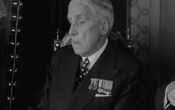 Veiga Simão preside a homenagem ao Coronel Mário de Vasconcelos Cardoso