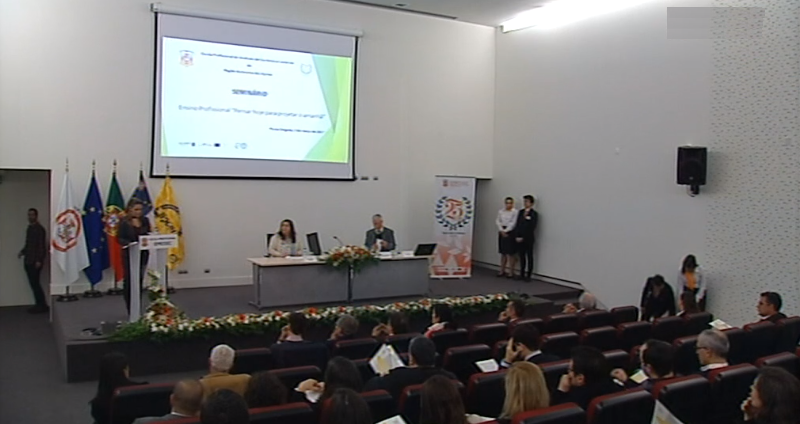 Dificuldades financeiras da escola EPROSEC