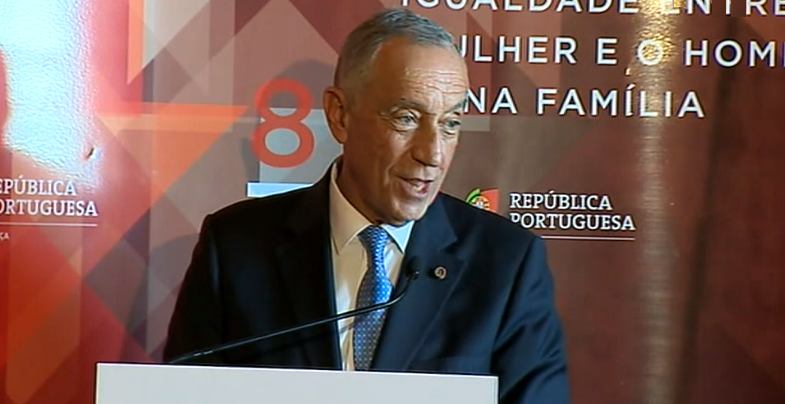 Marcelo Rebelo de Sousa homenageia mulheres