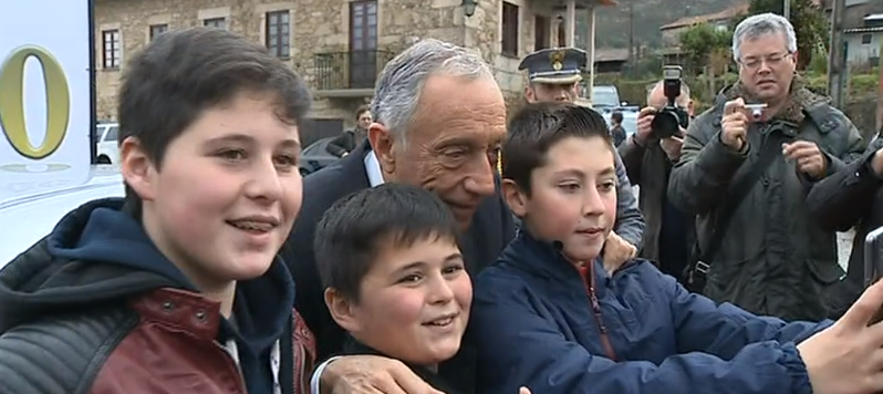 Poupança na Presidência da República