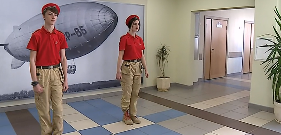 Crónicas da Rússia: Pátria na escola