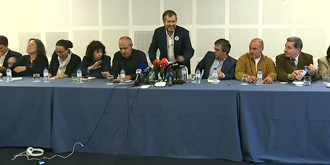 Sindicatos de professores anunciam greves