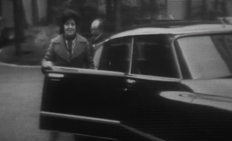 Chegada de Maria de Lurdes Pintasilgo e Melo Antunes a São Bento