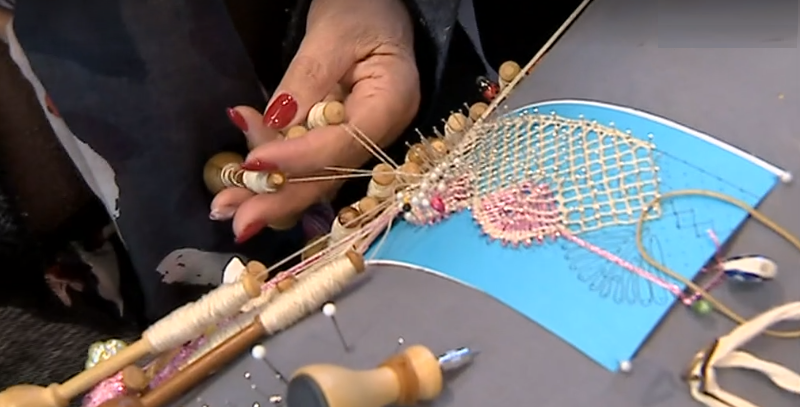 Projeto “As rendas de bilros vão à escola”