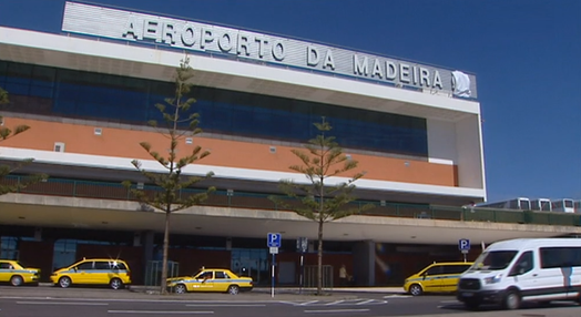 Nome “Cristiano Ronaldo” para o aeroporto da Madeira