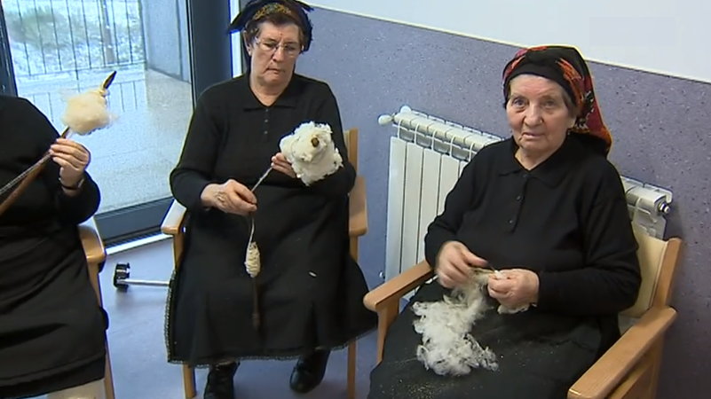 “Carpeada” no Centro de Dia de Castro Laboreiro II