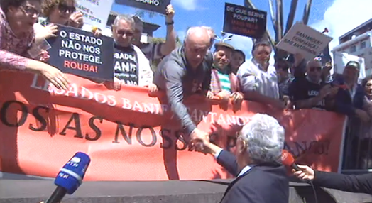 Manifestação de lesados do Banif no Funchal