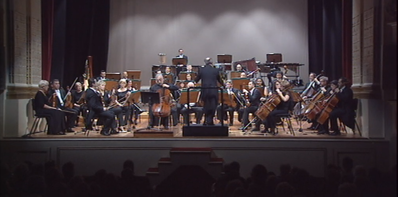 Maestro Nurhan Arman dirige a Orquestra Clássica da Madeira