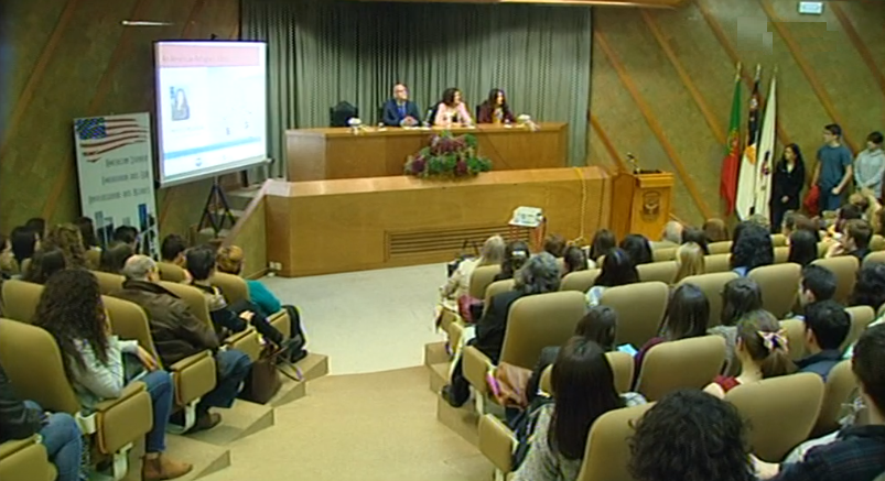 Contribuição americana à UAc