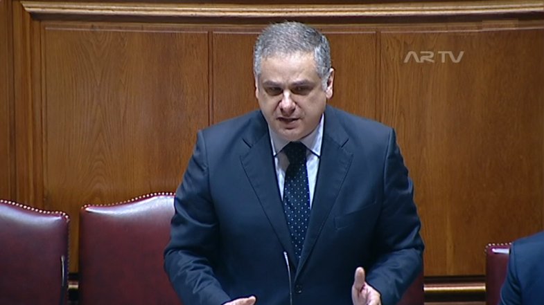 Debate parlamentar sobre o setor energético