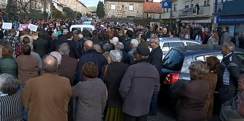 Fecho de balcões da CGD