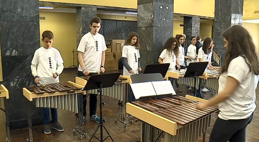 Workshop de percussão para crianças