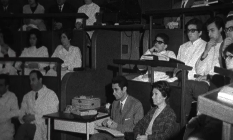 Primeira lição do Professor Doutor Armando Ferreira