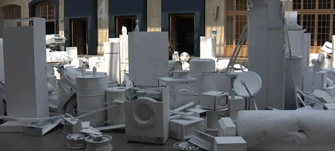 Vhils expõe em Paris