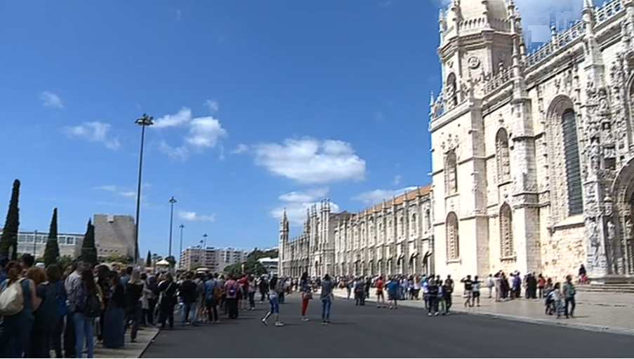 Greve dos trabalhadores dos museus e monumentos