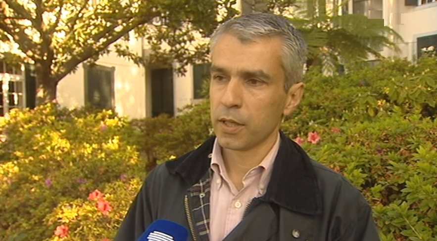 Lei sobre plantação de espécies invasoras