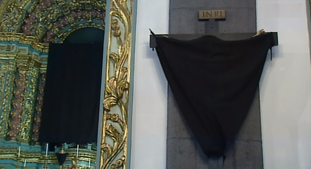 Tradição da Páscoa de tapar os Santos