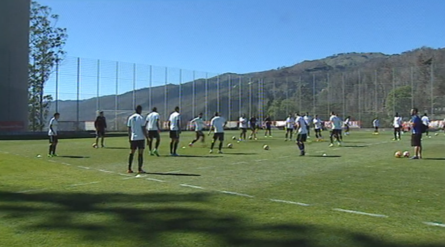 Futebol: Treino do Clube Desportivo Nacional