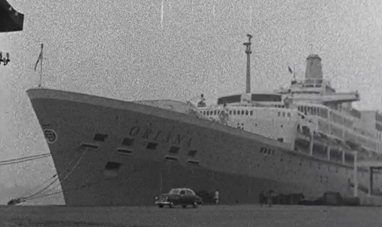 Visita de Pedro Teotónio Pereira ao navio Oriana