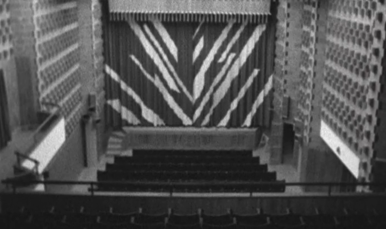 Nova sala de cinema no Porto