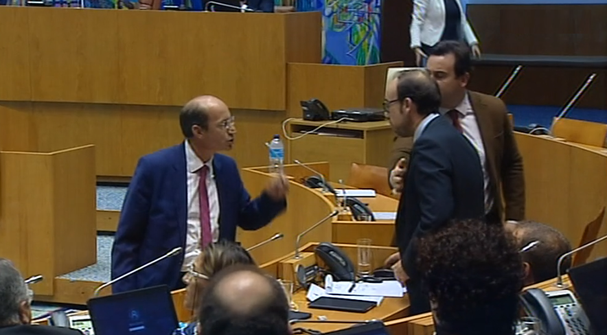 Incidente entre deputados na ALR Açores