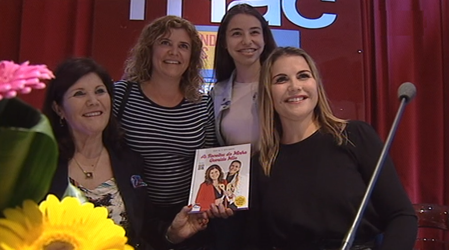 Livro “As Receitas da Minha Querida Mãe”