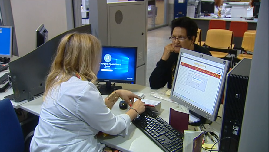 Balcão de passaportes da loja do cidadão do Funchal