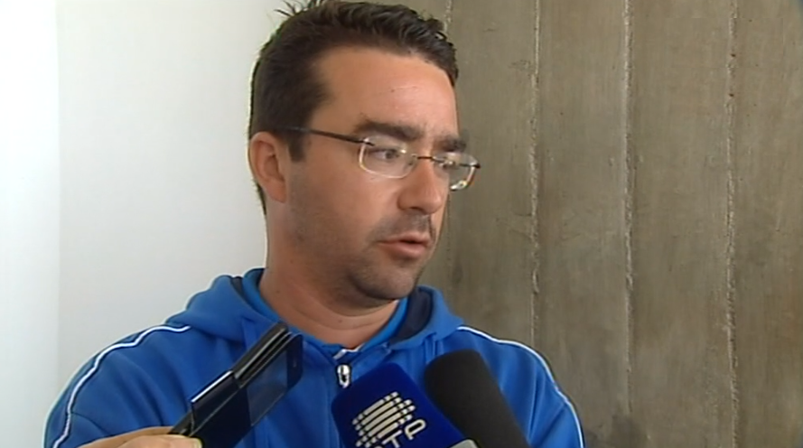 Futebol: Reação ao Praiense vs Operário