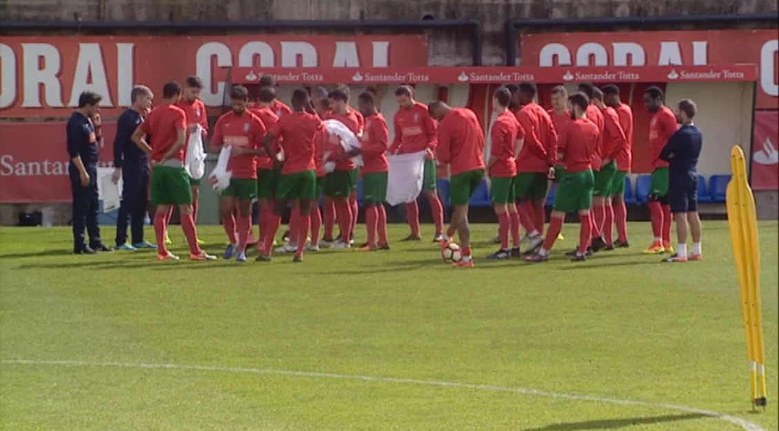 Futebol: Treino do Clube Sport Marítimo