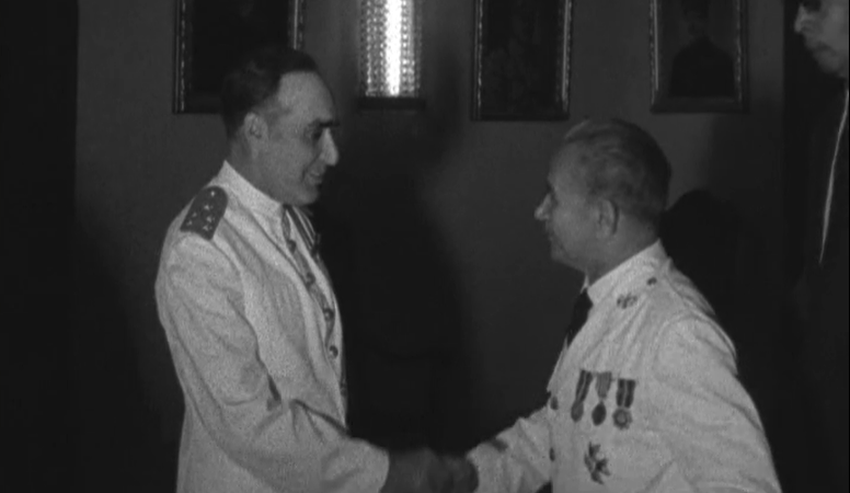 Cumprimentos de Ano Novo a António de Spínola