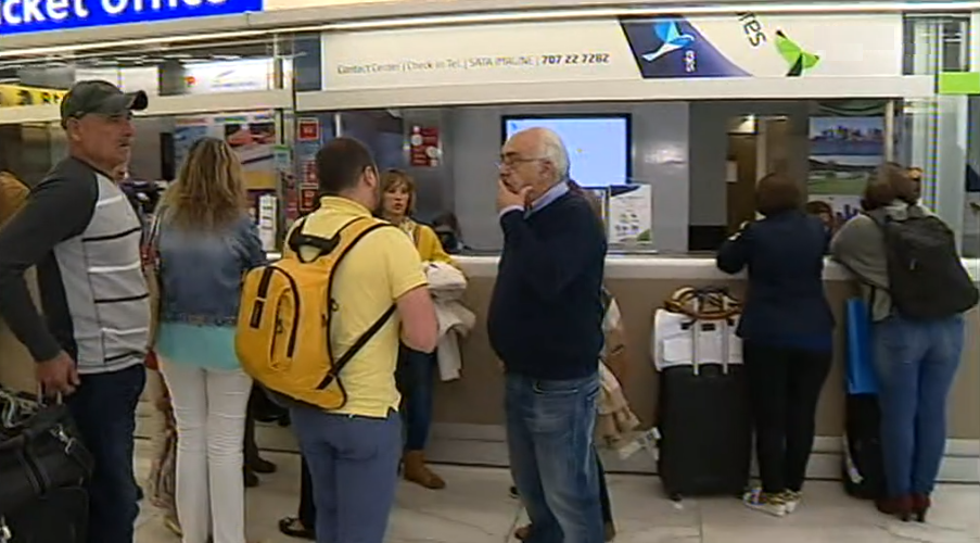 Greve dos tripulantes da SATA