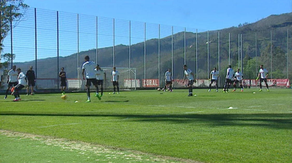 Comissões por transferência de jogadores de futebol