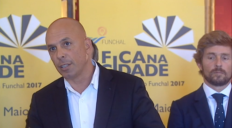 Apresentação do Festival “Fica na Cidade”