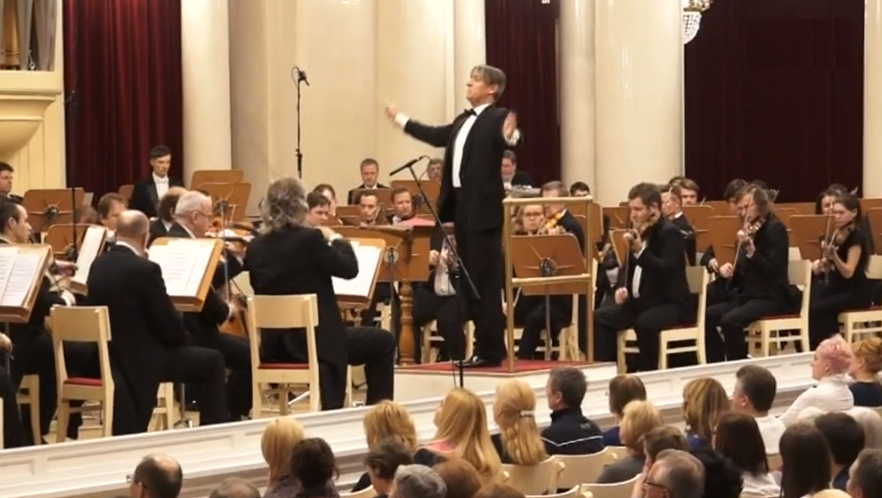 Maestro Osvaldo Ferreira na Orquestra de São Petersburgo